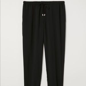 H&M black trousers size XS